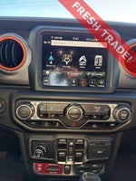 2023 Gladiator Thumbnail 15