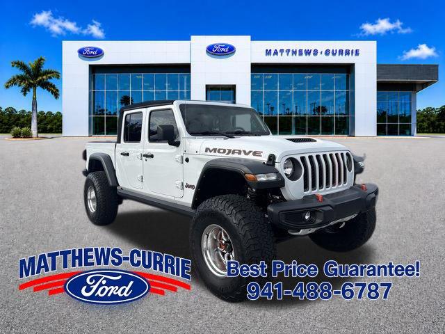 2022 Jeep Gladiator - $37,500