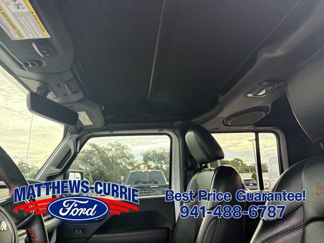 2022 Jeep Gladiator - $37,500