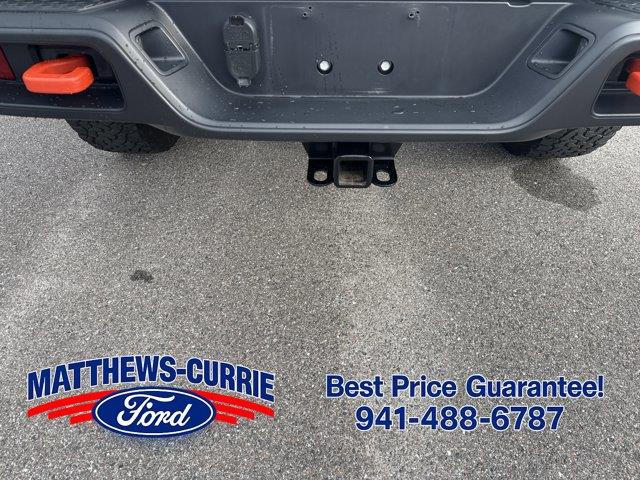 2022 Jeep Gladiator - $37,500