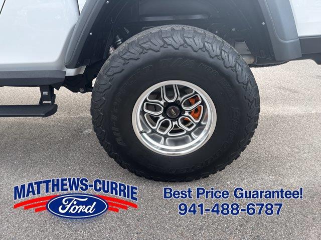 2022 Jeep Gladiator - $37,500