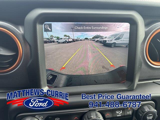 2022 Jeep Gladiator - $37,500