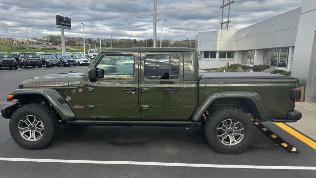 2024 Jeep Gladiator Mojave