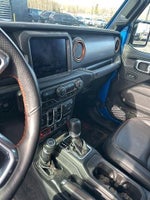 2021 Gladiator Thumbnail 8