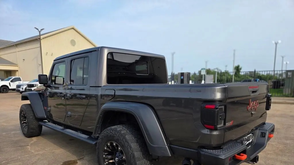 2021 Jeep Gladiator Mojave
