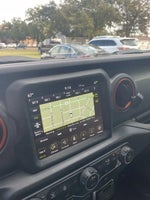 2022 Gladiator Thumbnail 7