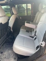 2022 Gladiator Thumbnail 8