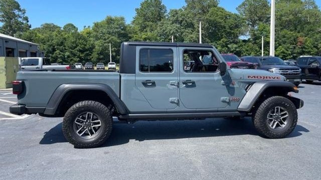 2024 Jeep Gladiator Mojave