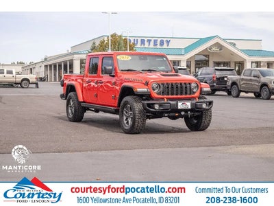 2024 Jeep Gladiator 4X4 Mojave 4DR Crew Cab 5.0 FT. SB