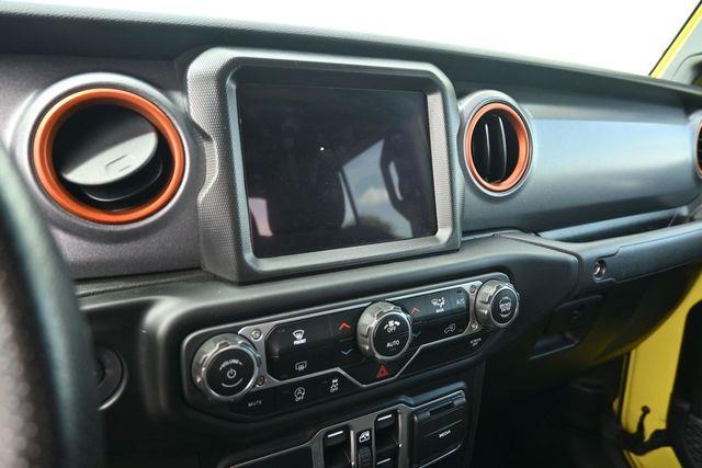 2023 Jeep Gladiator - $35,388
