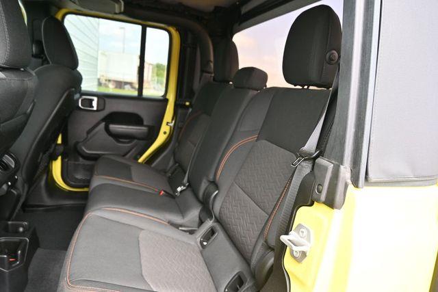 2023 Jeep Gladiator - $35,388