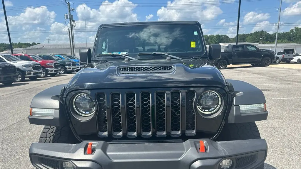 2023 Jeep Gladiator Mojave