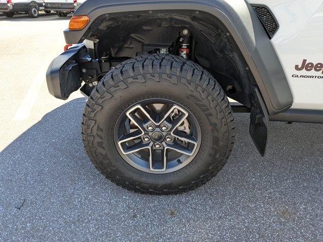 2024 Jeep Gladiator - $41,096