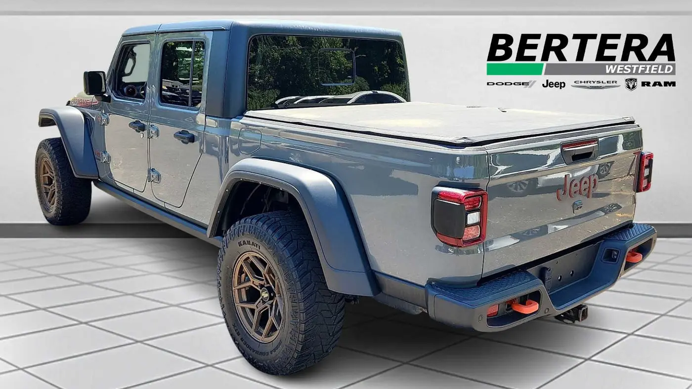 2021 Jeep Gladiator Mojave
