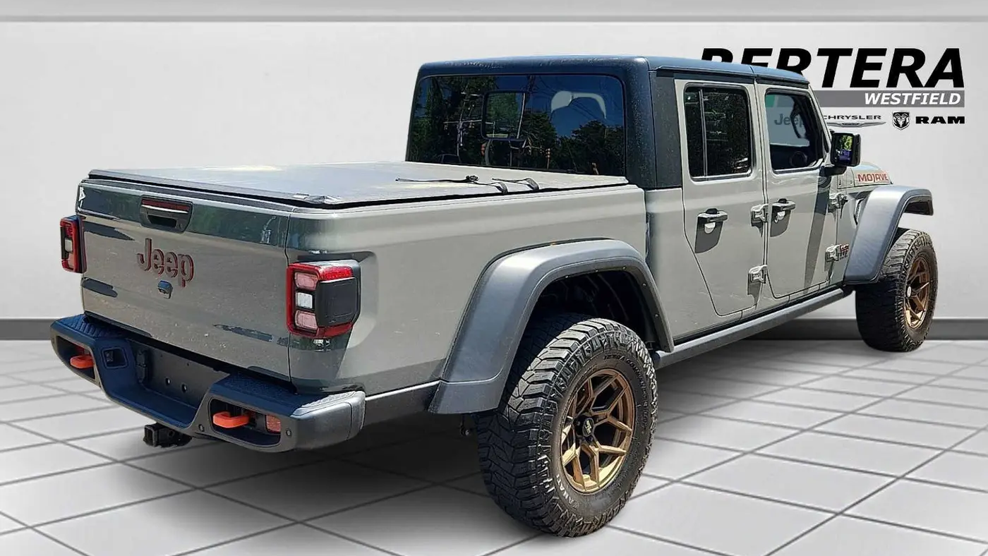 2021 Jeep Gladiator Mojave