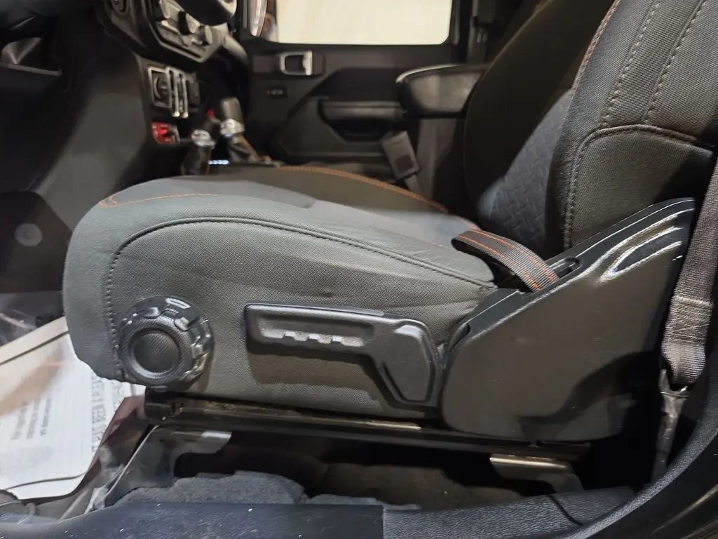 2023 Jeep Gladiator - $29,119