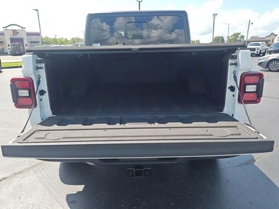 2023 Jeep Gladiator 4X4 Mojave 4DR Crew Cab 5.0 FT. SB