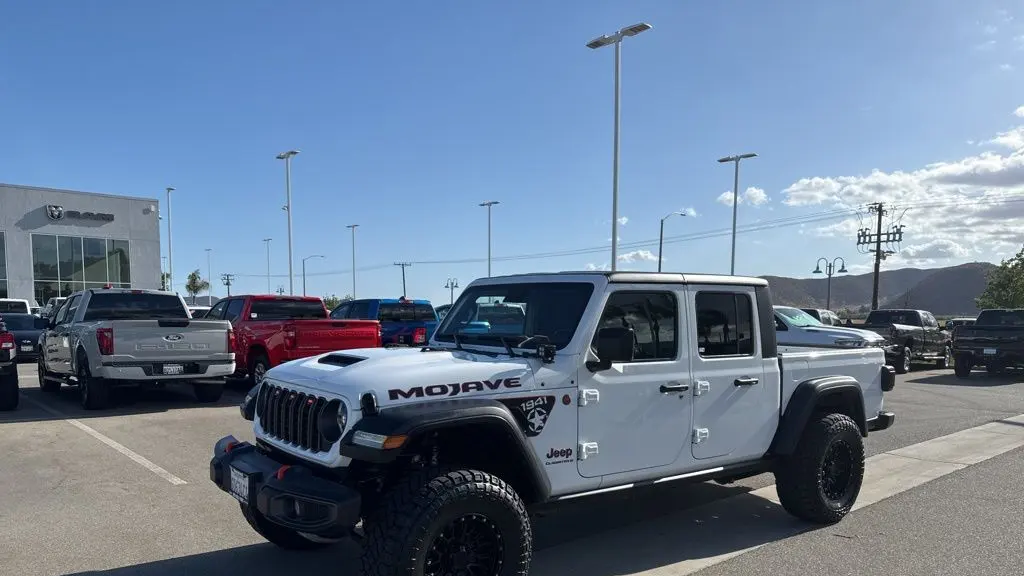 2024 Jeep Gladiator Mojave