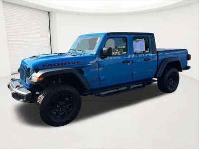 2022 Jeep Gladiator 4X4 Mojave 4DR Crew Cab 5.0 FT. SB