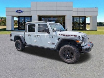 2023 Jeep Gladiator 4X4 Mojave 4DR Crew Cab 5.0 FT. SB