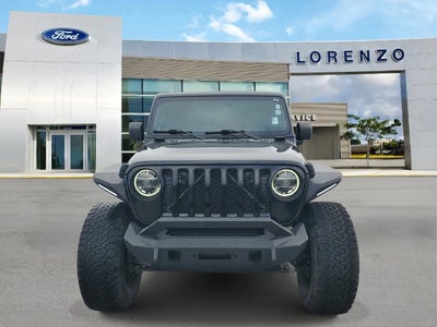 2021 Jeep Gladiator 4X4 Overland 4DR Crew Cab 5.0 FT. SB