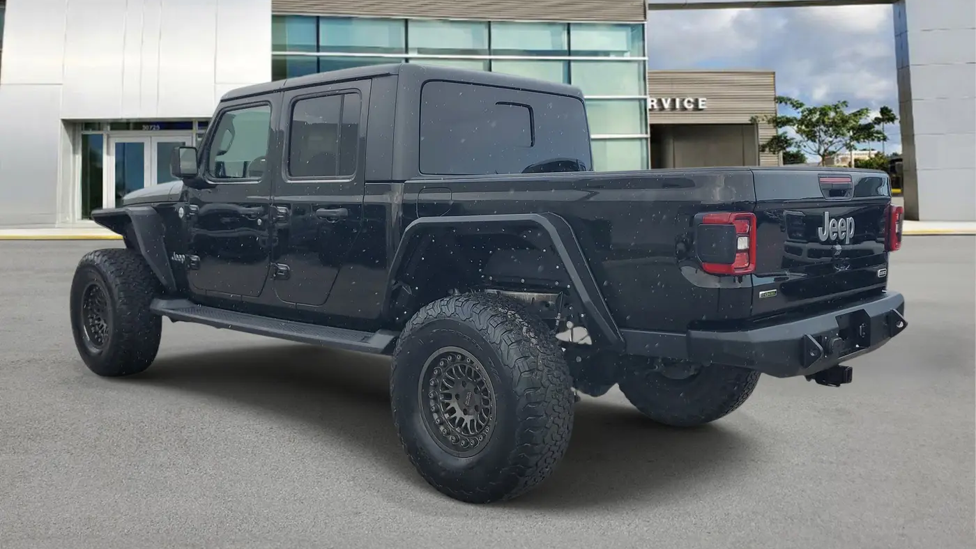 2021 Jeep Gladiator Overland