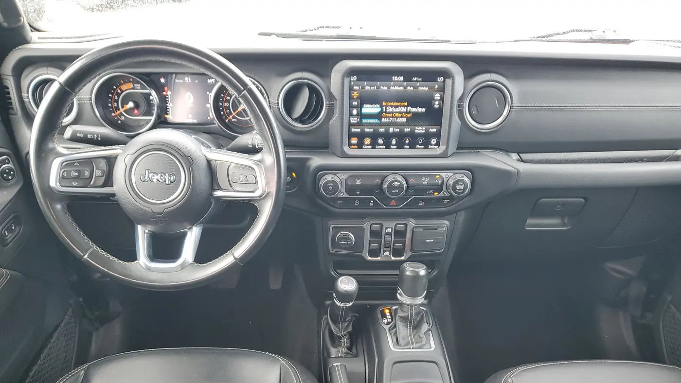 2021 Jeep Gladiator Overland