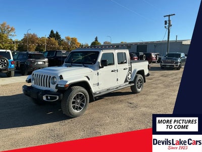 2023 Jeep Gladiator 4X4 Overland 4DR Crew Cab 5.0 FT. SB