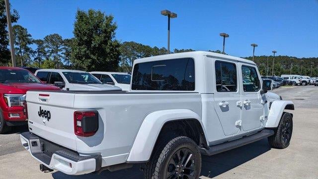 2022 Jeep Gladiator Overland