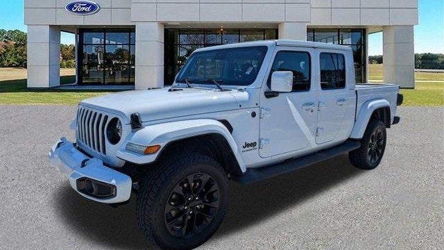 2022 Jeep Gladiator Overland