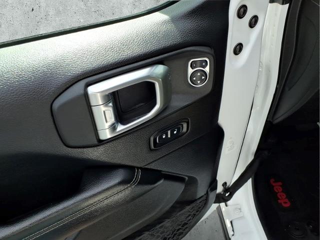 2021 Jeep Gladiator - $25,990