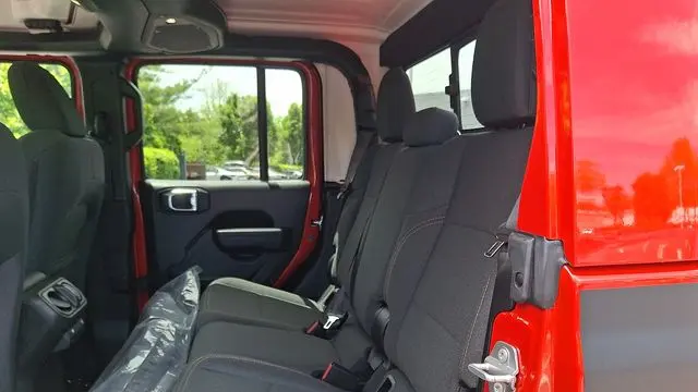 2025 Jeep Gladiator NightHawk
