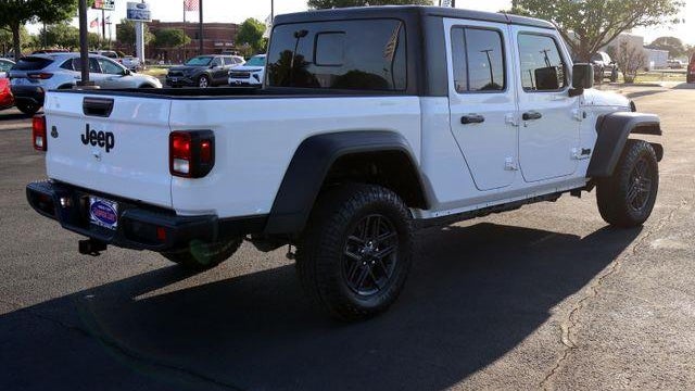 2025 Jeep Gladiator Big Bear