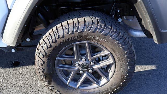 2025 Jeep Gladiator Big Bear