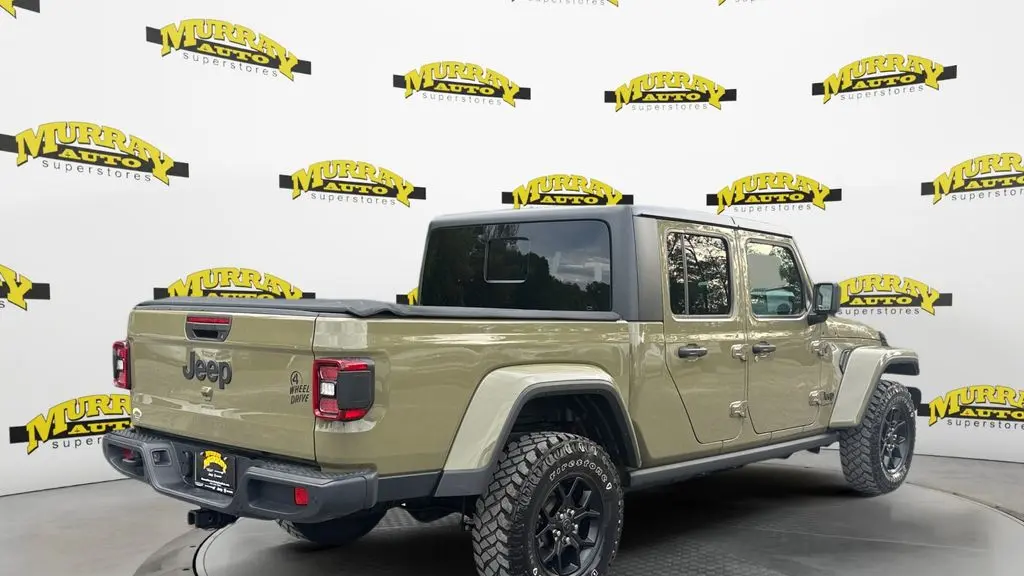 2025 Jeep Gladiator Big Bear