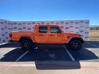 2025 Jeep Gladiator 4X4 Sport 4DR Crew Cab 5.0 FT. SB