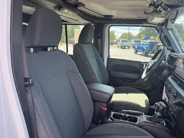 2025 Jeep Gladiator - $35,991