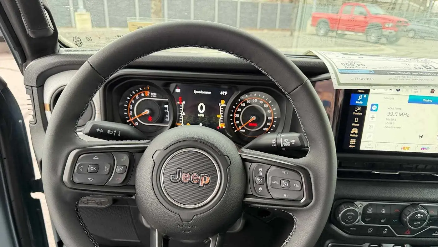 2026 Jeep Gladiator Sport