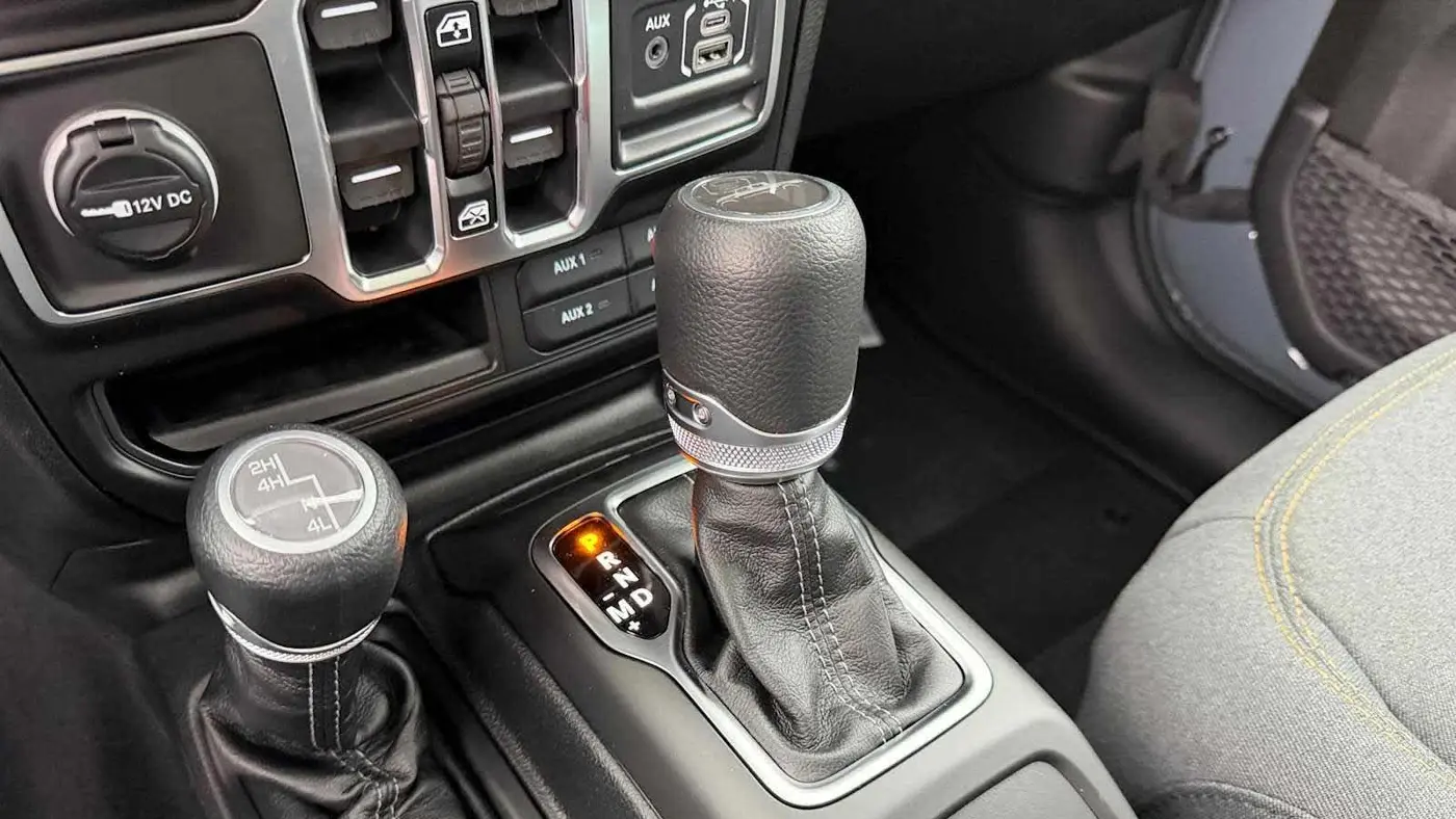 2026 Jeep Gladiator Sport