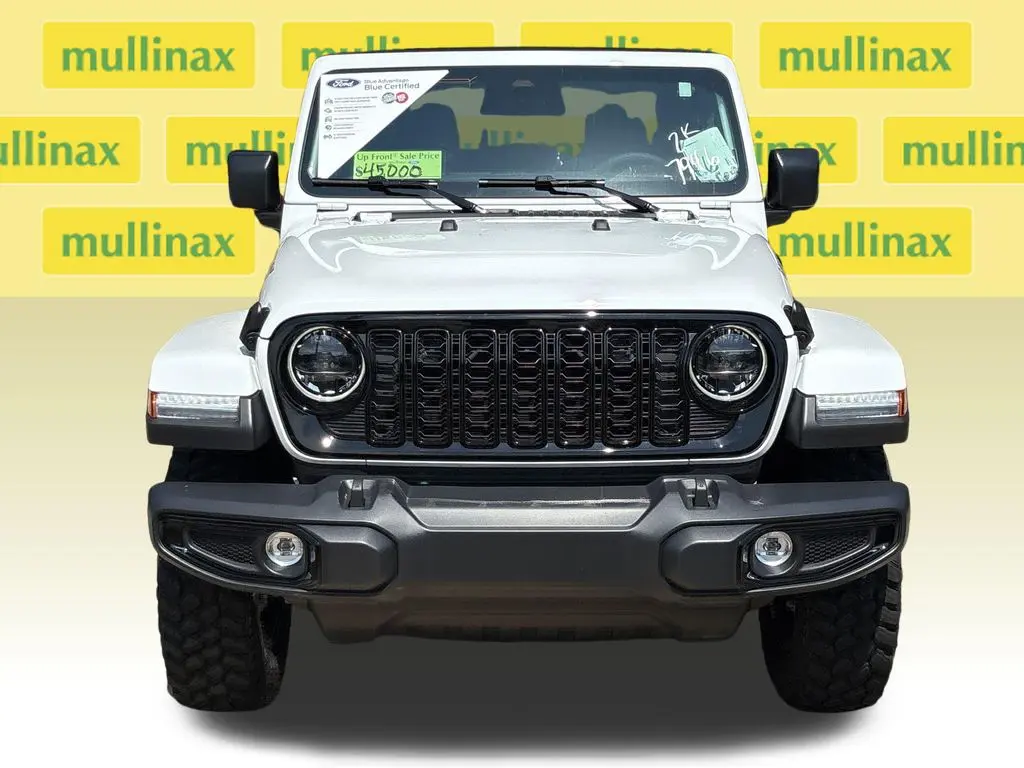 2026 Jeep Gladiator - $41,000
