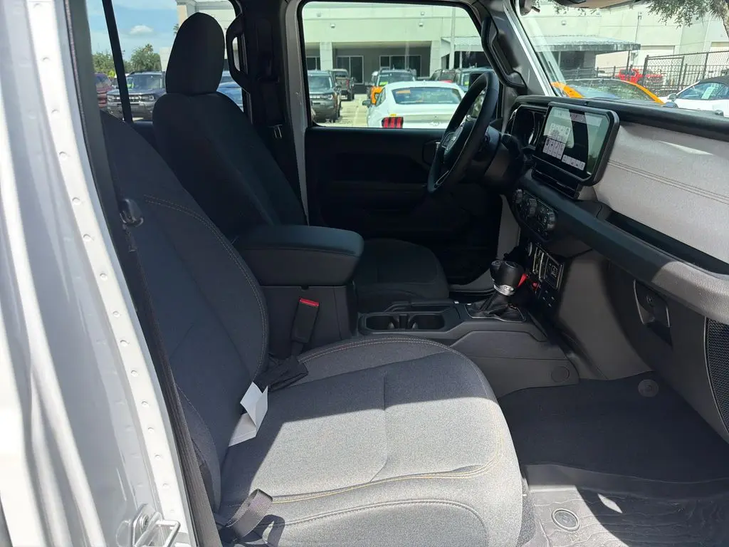 2026 Jeep Gladiator - $41,000
