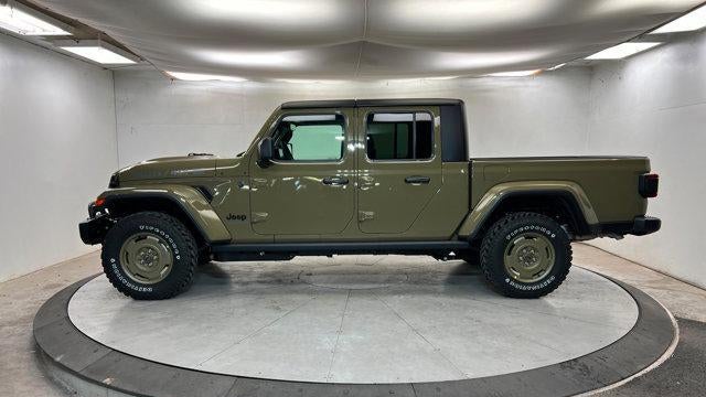 2026 Jeep Gladiator Willys