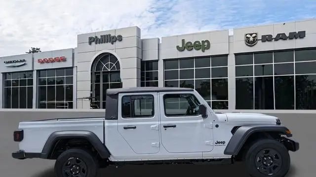 2026 Jeep Gladiator Sport