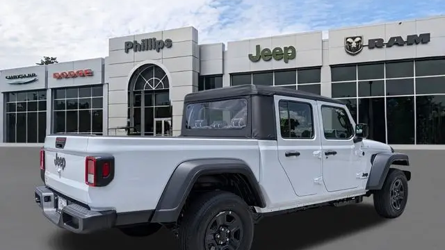 2026 Jeep Gladiator Sport