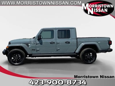 2025 Jeep Gladiator 4X4 Nighthawk 4DR Crew Cab 5.0 FT. SB