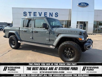 Photo of a 2025 Jeep Gladiator 4X4 Sport 4DR Crew Cab 5.0 FT. SB for sale