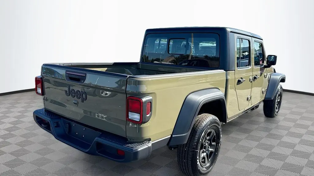 2026 Jeep Gladiator Sport