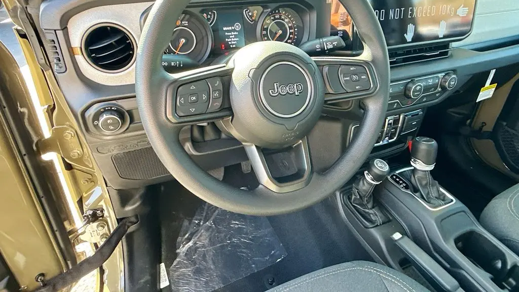 2026 Jeep Gladiator Sport
