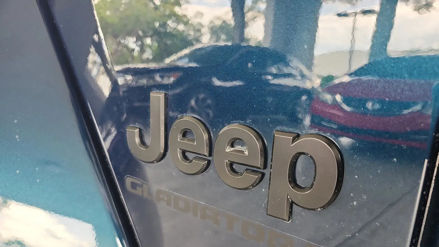 2025 Jeep Gladiator Willys