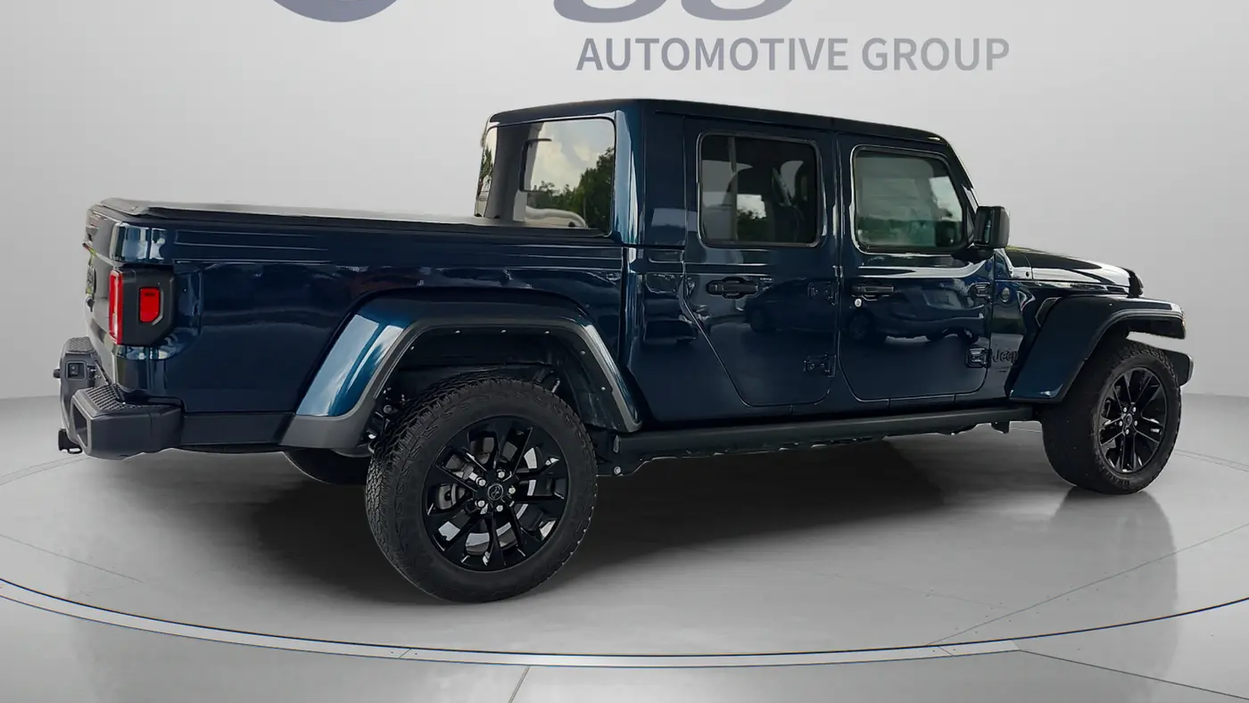 2025 Jeep Gladiator Big Bear